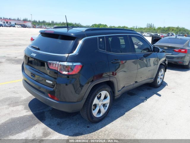 Photo 3 VIN: 3C4NJCBB3LT247135 - JEEP COMPASS 