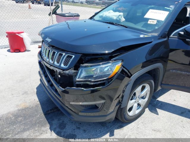 Photo 5 VIN: 3C4NJCBB3LT247135 - JEEP COMPASS 