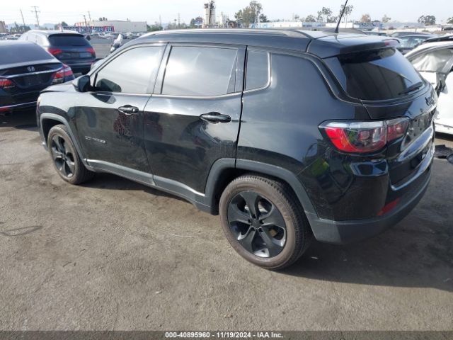 Photo 2 VIN: 3C4NJCBB3MT556184 - JEEP COMPASS 