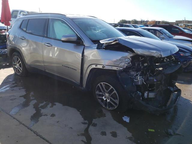 Photo 3 VIN: 3C4NJCBB4JT136803 - JEEP COMPASS 