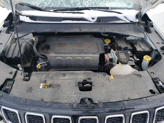 Photo 6 VIN: 3C4NJCBB4JT286460 - JEEP COMPASS 