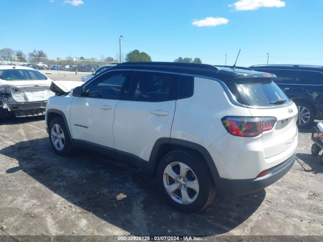 Photo 2 VIN: 3C4NJCBB4JT369144 - JEEP COMPASS 