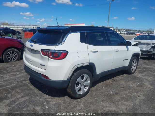 Photo 3 VIN: 3C4NJCBB4JT369144 - JEEP COMPASS 