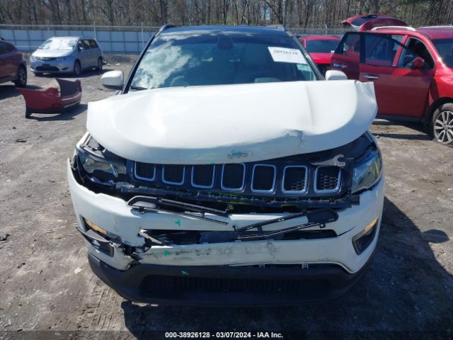 Photo 5 VIN: 3C4NJCBB4JT369144 - JEEP COMPASS 