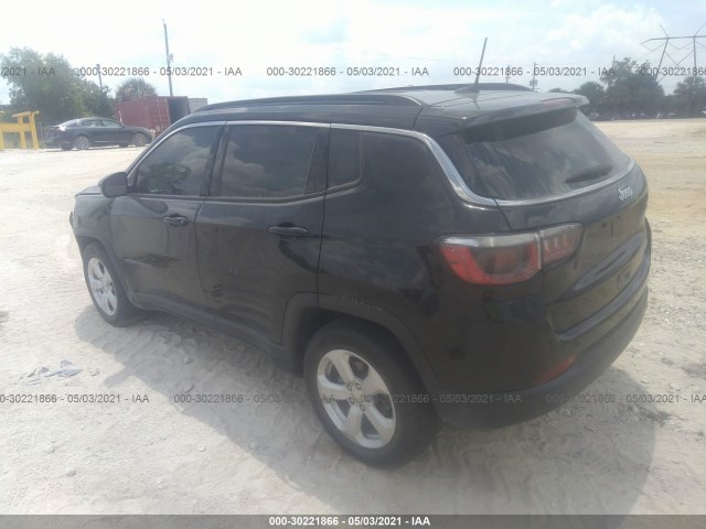 Photo 2 VIN: 3C4NJCBB4JT411232 - JEEP COMPASS 