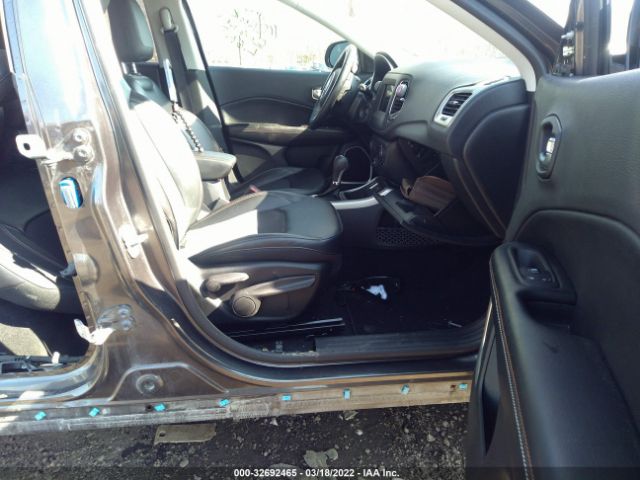 Photo 4 VIN: 3C4NJCBB4JT487971 - JEEP COMPASS 