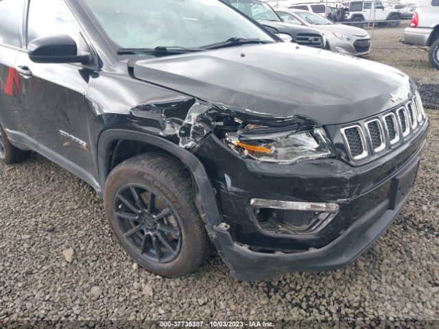 Photo 5 VIN: 3C4NJCBB4JT494418 - JEEP COMPASS 