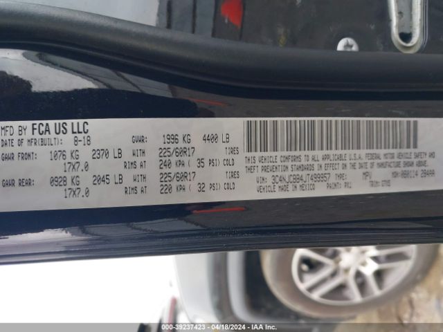 Photo 8 VIN: 3C4NJCBB4JT499957 - JEEP COMPASS 