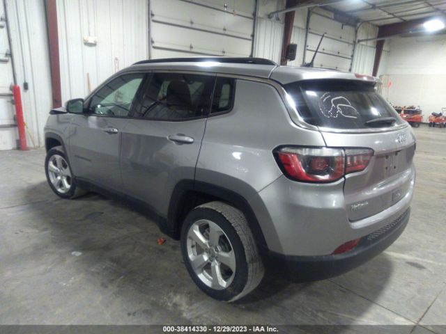 Photo 2 VIN: 3C4NJCBB4JT503229 - JEEP COMPASS 