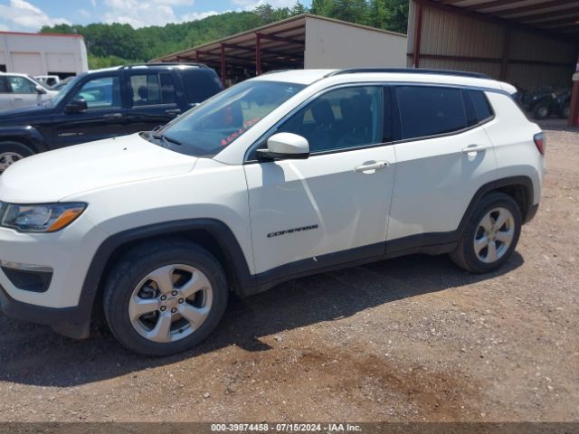 Photo 1 VIN: 3C4NJCBB4KT652130 - JEEP COMPASS 