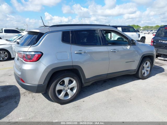 Photo 3 VIN: 3C4NJCBB4KT652242 - JEEP COMPASS 