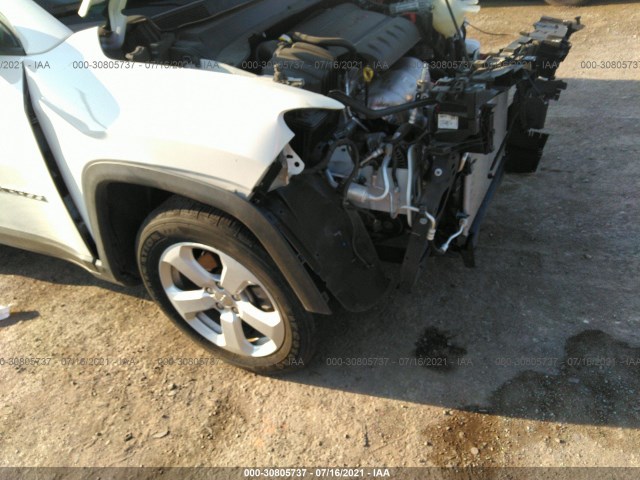 Photo 5 VIN: 3C4NJCBB4KT715713 - JEEP COMPASS 