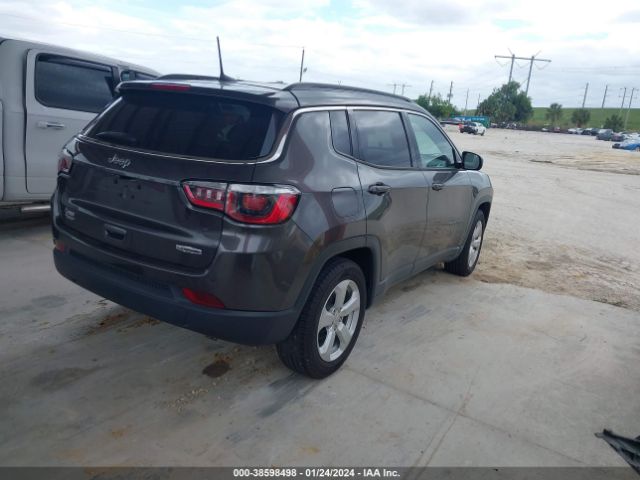 Photo 3 VIN: 3C4NJCBB4LT224995 - JEEP COMPASS 