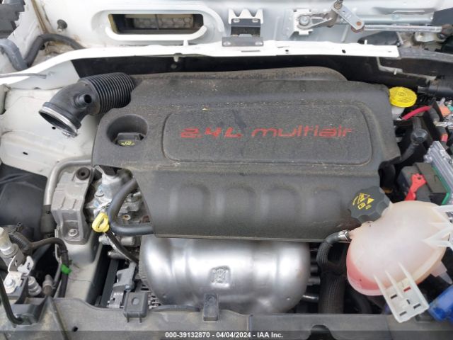 Photo 9 VIN: 3C4NJCBB5JT182124 - JEEP COMPASS 