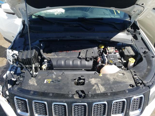 Photo 6 VIN: 3C4NJCBB5JT228938 - JEEP COMPASS 