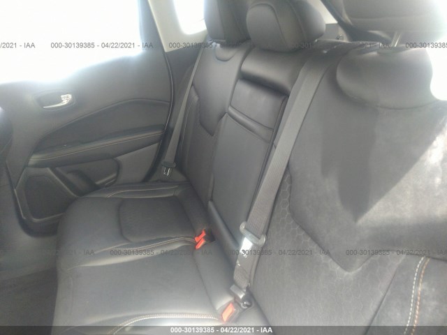 Photo 7 VIN: 3C4NJCBB5JT319319 - JEEP COMPASS 