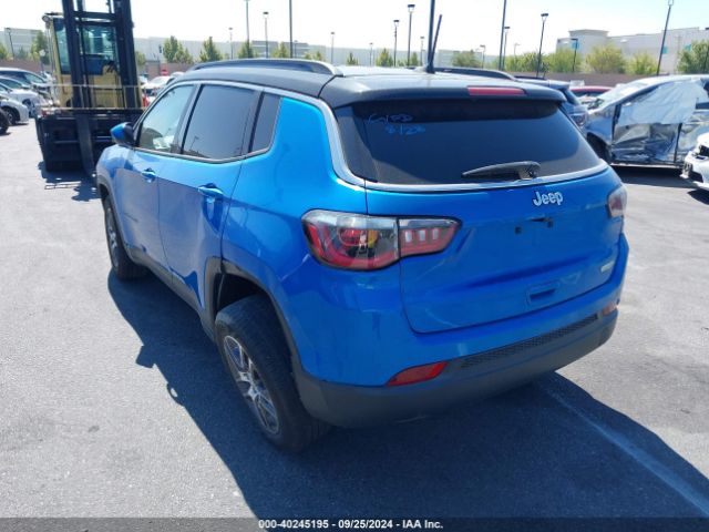 Photo 2 VIN: 3C4NJCBB5JT328487 - JEEP COMPASS 