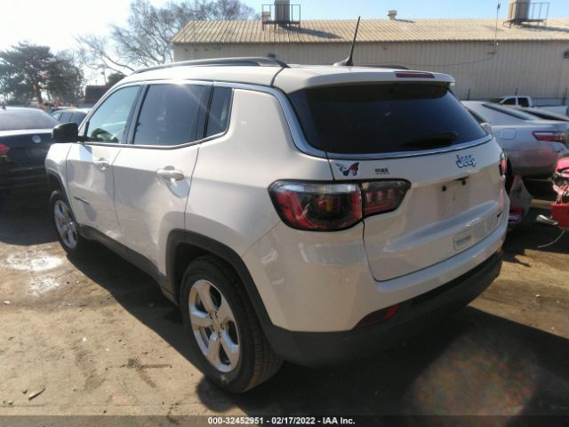 Photo 2 VIN: 3C4NJCBB5JT441131 - JEEP COMPASS 