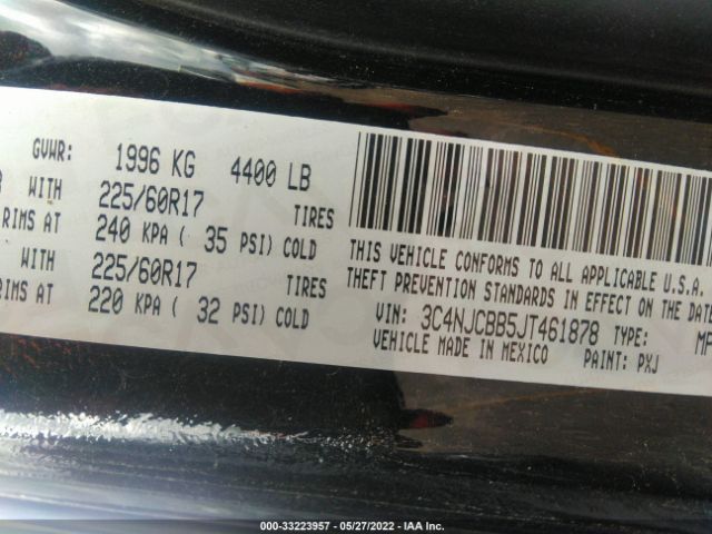 Photo 8 VIN: 3C4NJCBB5JT461878 - JEEP COMPASS 