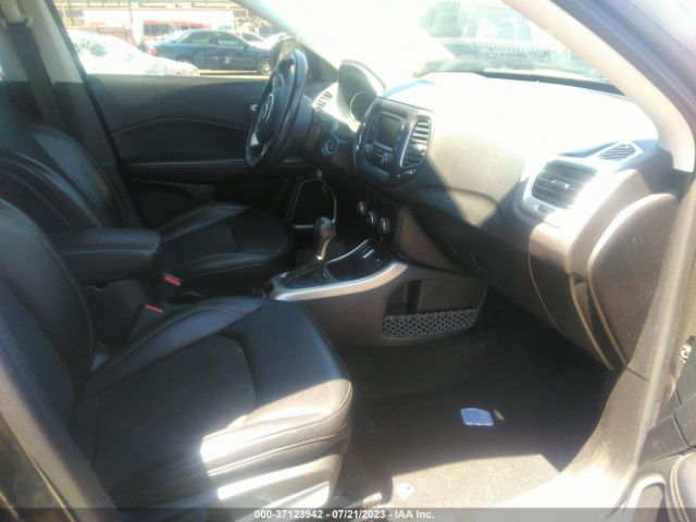 Photo 4 VIN: 3C4NJCBB5JT466417 - JEEP COMPASS 