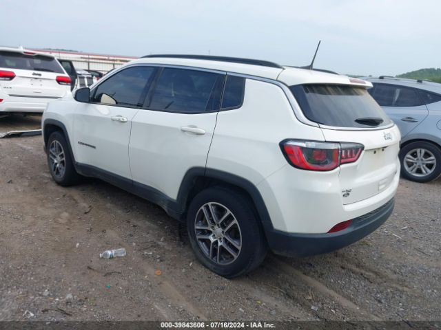 Photo 2 VIN: 3C4NJCBB5JT494590 - JEEP COMPASS 