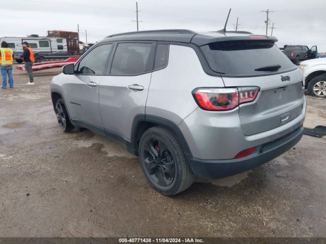 Photo 2 VIN: 3C4NJCBB5KT612929 - JEEP COMPASS 