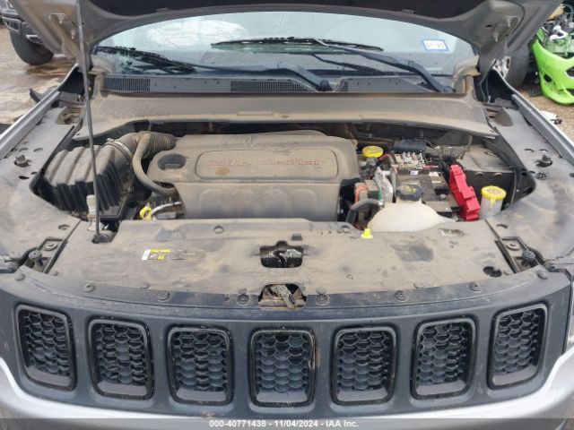 Photo 9 VIN: 3C4NJCBB5KT612929 - JEEP COMPASS 