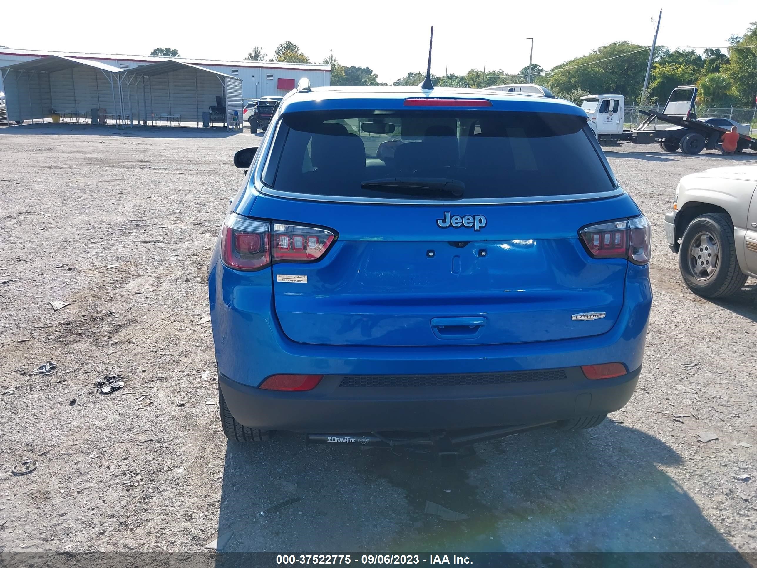 Photo 15 VIN: 3C4NJCBB5KT636809 - JEEP COMPASS 