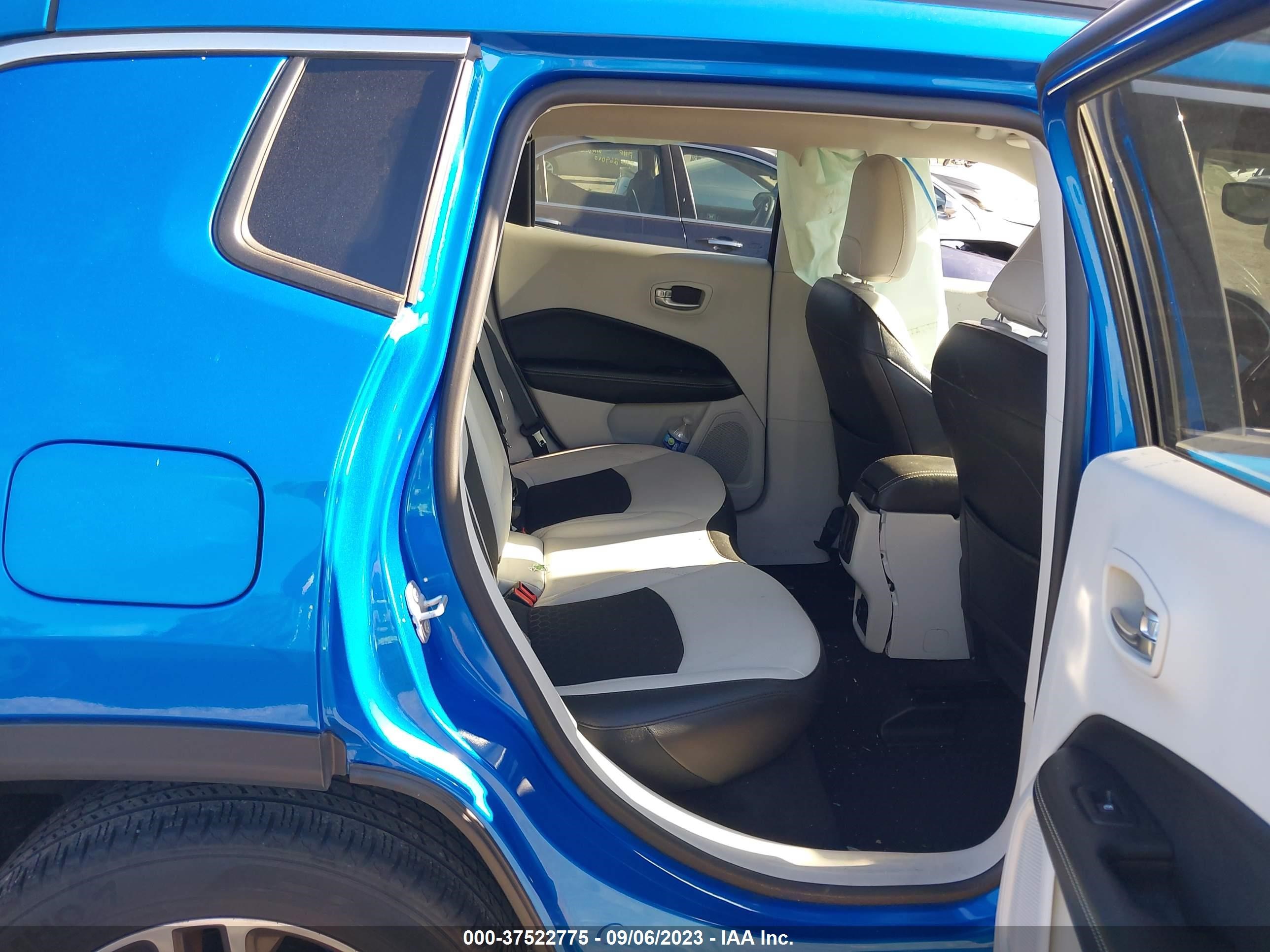 Photo 7 VIN: 3C4NJCBB5KT636809 - JEEP COMPASS 