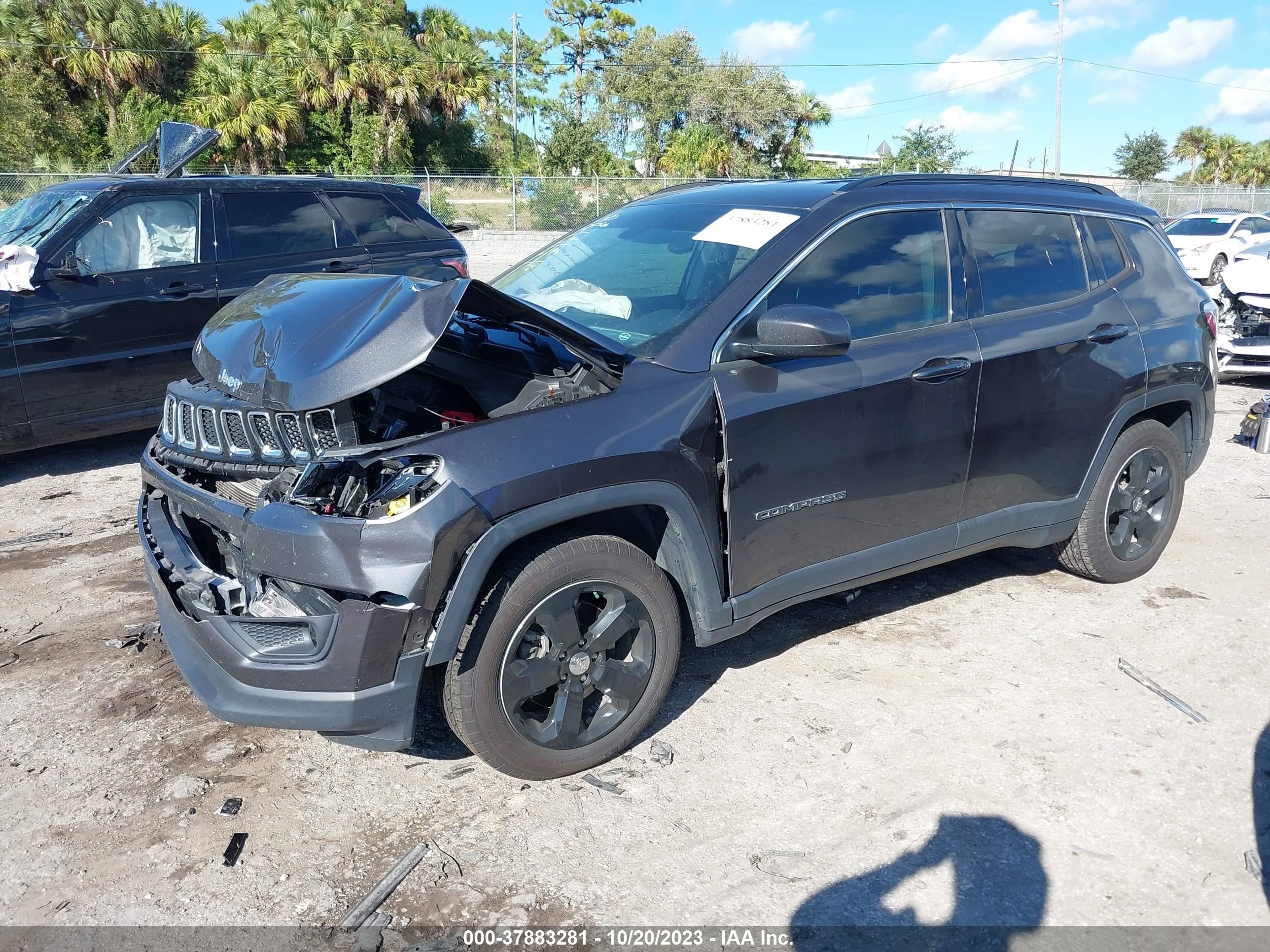 Photo 1 VIN: 3C4NJCBB5KT856306 - JEEP COMPASS 