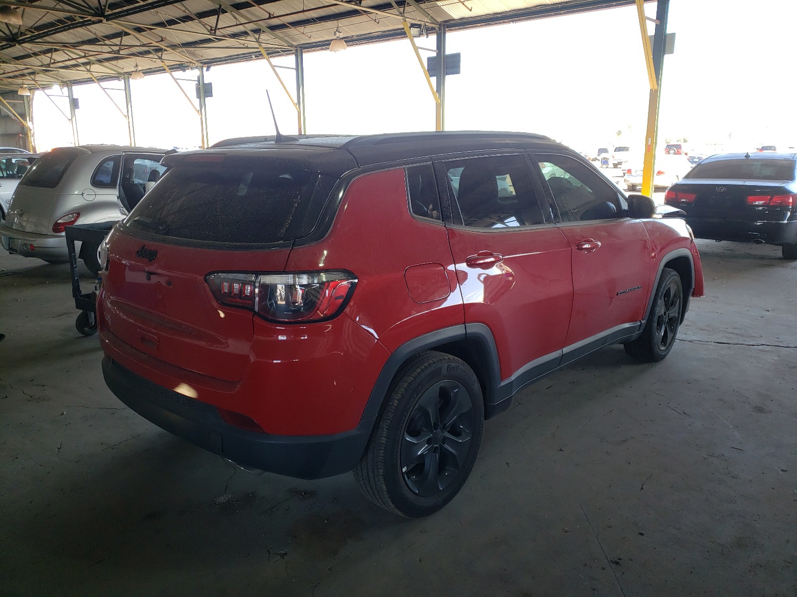 Photo 3 VIN: 3C4NJCBB5MT505365 - JEEP COMPASS LA 