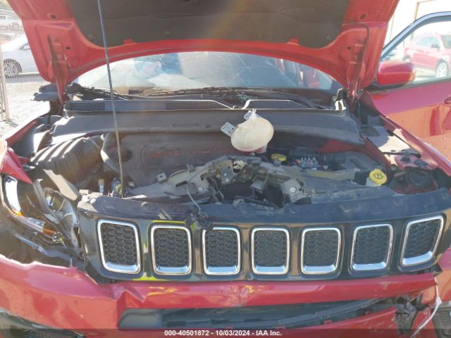 Photo 9 VIN: 3C4NJCBB6JT108758 - JEEP COMPASS 