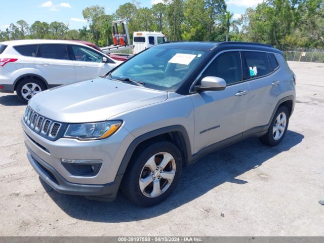 Photo 1 VIN: 3C4NJCBB6JT122319 - JEEP COMPASS 