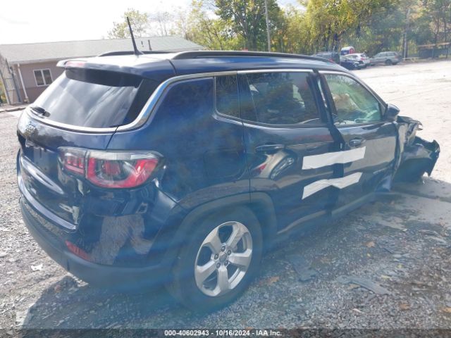 Photo 3 VIN: 3C4NJCBB6JT186568 - JEEP COMPASS 