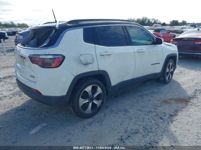 Photo 3 VIN: 3C4NJCBB6JT228768 - JEEP COMPASS 