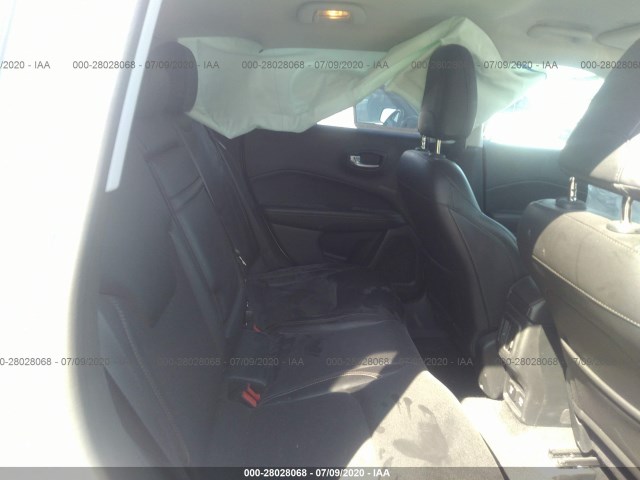 Photo 7 VIN: 3C4NJCBB6JT248079 - JEEP COMPASS 