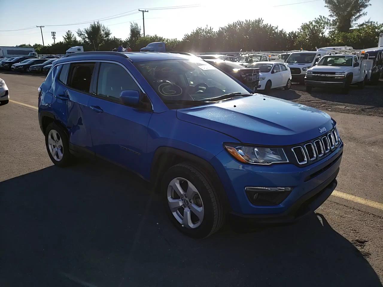 Photo 10 VIN: 3C4NJCBB6KT677269 - JEEP COMPASS LA 