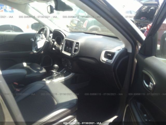 Photo 4 VIN: 3C4NJCBB6KT855651 - JEEP COMPASS 