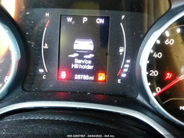 Photo 6 VIN: 3C4NJCBB7HT669206 - JEEP COMPASS 