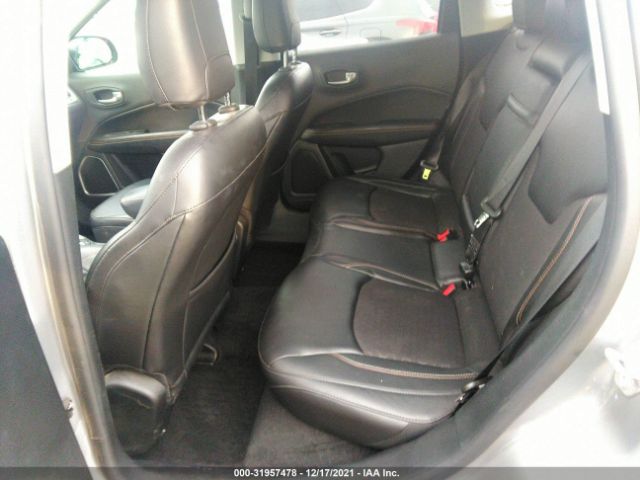 Photo 7 VIN: 3C4NJCBB7JT123883 - JEEP COMPASS 