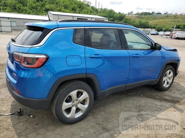 Photo 2 VIN: 3C4NJCBB7JT272424 - JEEP COMPASS 