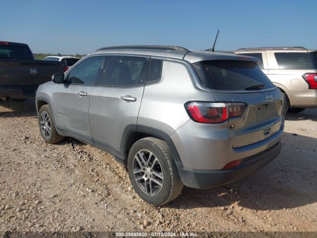 Photo 2 VIN: 3C4NJCBB7JT494347 - JEEP COMPASS 