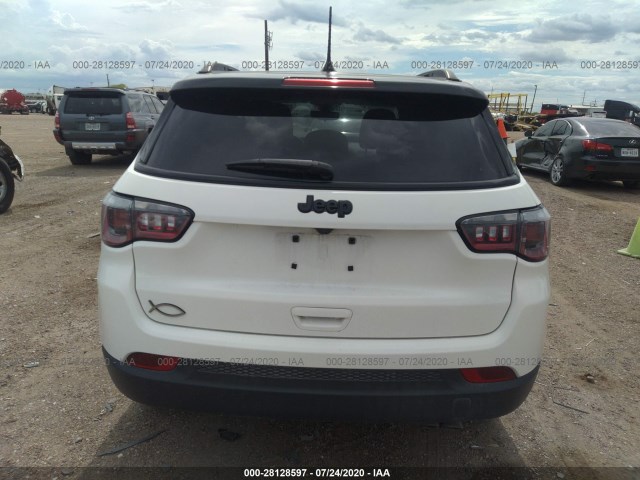 Photo 5 VIN: 3C4NJCBB7KT612897 - JEEP COMPASS 