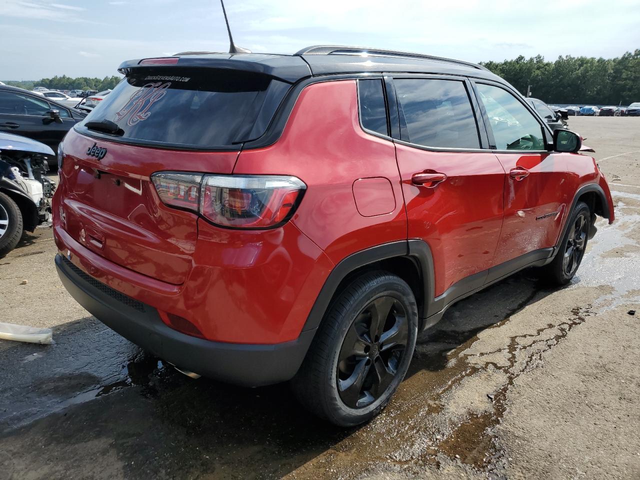 Photo 2 VIN: 3C4NJCBB7KT788901 - JEEP COMPASS 