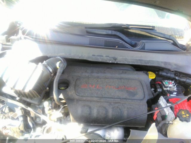 Photo 9 VIN: 3C4NJCBB7MT570847 - JEEP COMPASS 