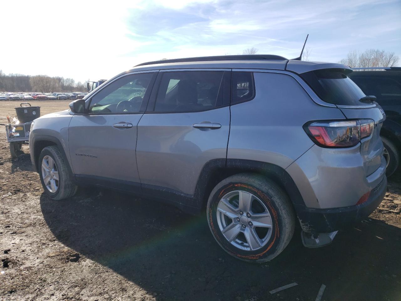 Photo 1 VIN: 3C4NJCBB7NT182521 - JEEP COMPASS 