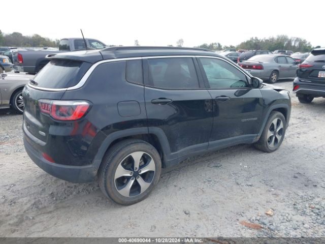 Photo 3 VIN: 3C4NJCBB8HT668811 - JEEP COMPASS 