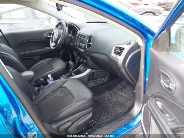 Photo 4 VIN: 3C4NJCBB8JT266521 - JEEP COMPASS 