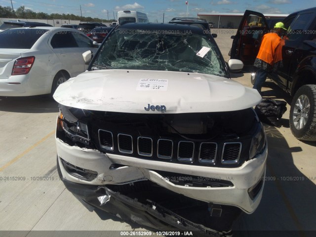 Photo 5 VIN: 3C4NJCBB8JT286557 - JEEP COMPASS 