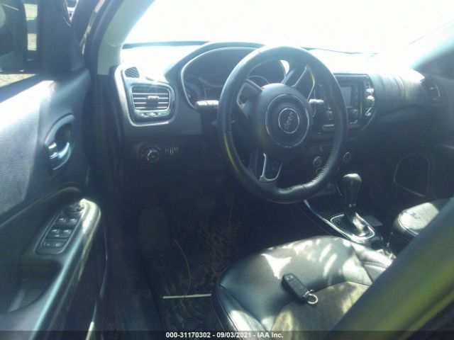 Photo 4 VIN: 3C4NJCBB8JT461907 - JEEP COMPASS 